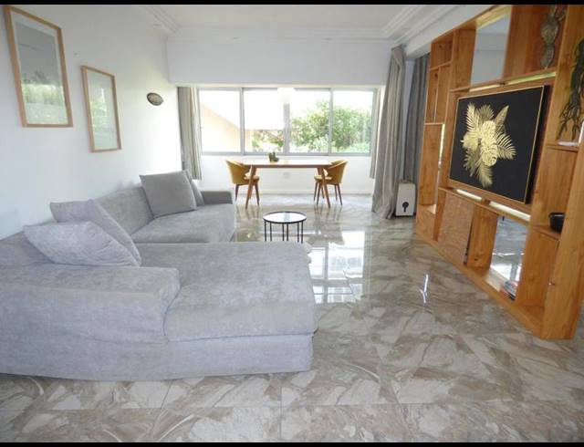 1 BEDROOM PROPERTY TO RENT IN MOUILLE POINT